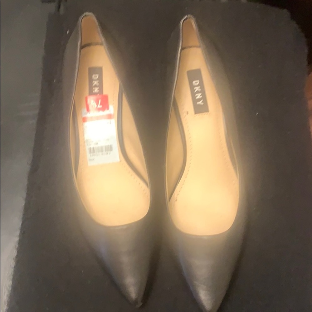 DKNY Work Shoes Lightly Worn For Sale